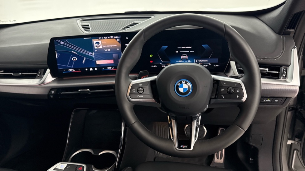 BMW iX1 230kW xDrive30 M Sport 65kWh 5dr Auto Electric Estate - Image 5