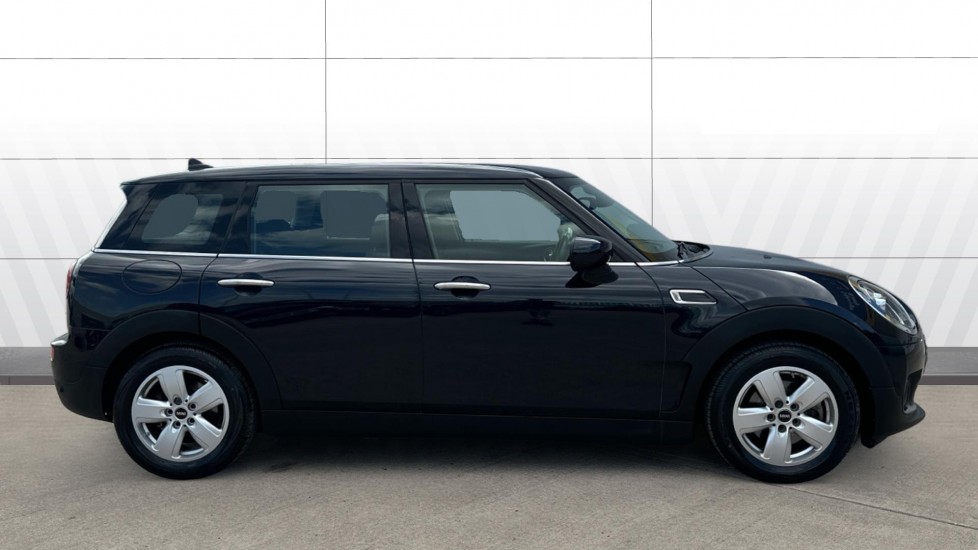 MINI Clubman 1.5 Cooper Classic 6dr Auto Petrol Estate - Image 3