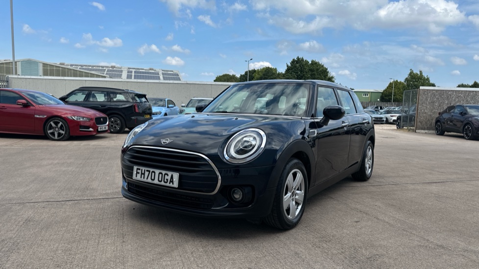MINI Clubman 1.5 Cooper Classic 6dr Auto Petrol Estate - Image 25
