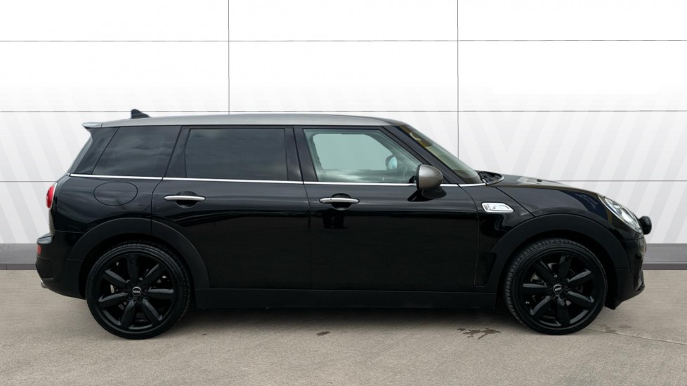 MINI Clubman 2.0 Cooper S 6dr Auto Petrol Estate - Image 3