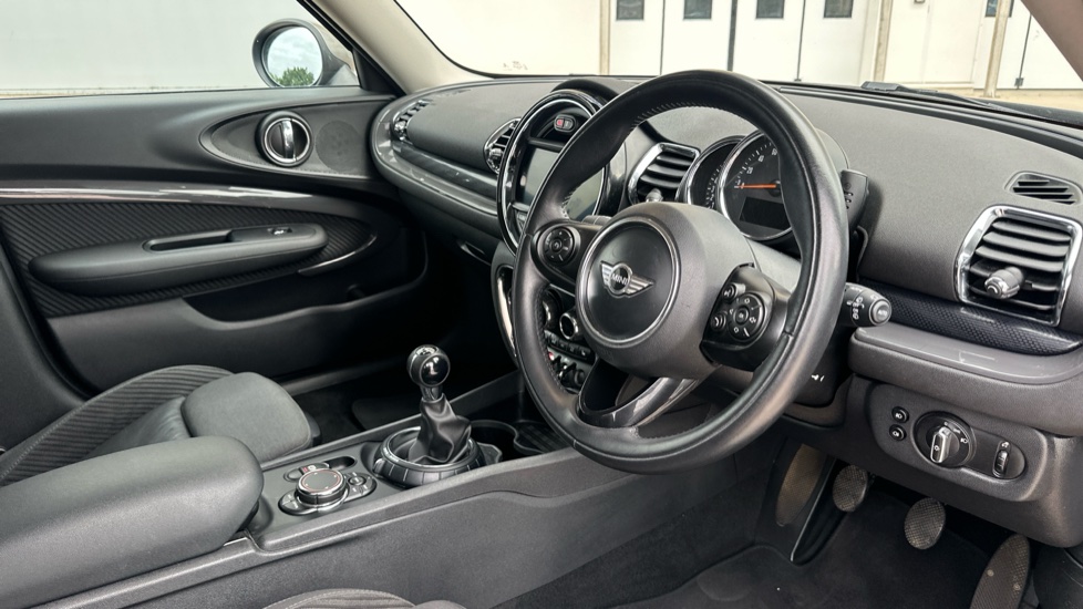MINI Clubman 2.0 Cooper S 6dr Auto Petrol Estate - Image 6