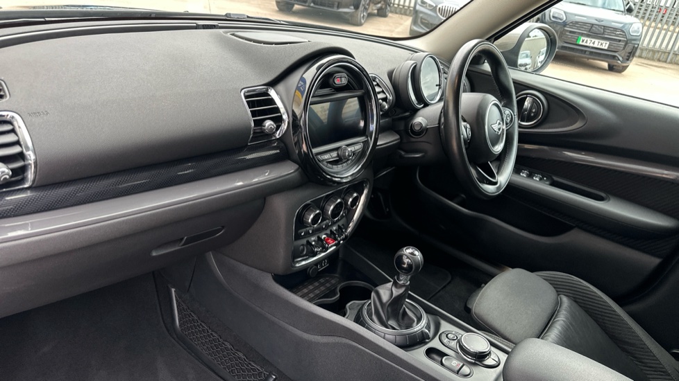 MINI Clubman 2.0 Cooper S 6dr Auto Petrol Estate - Image 7