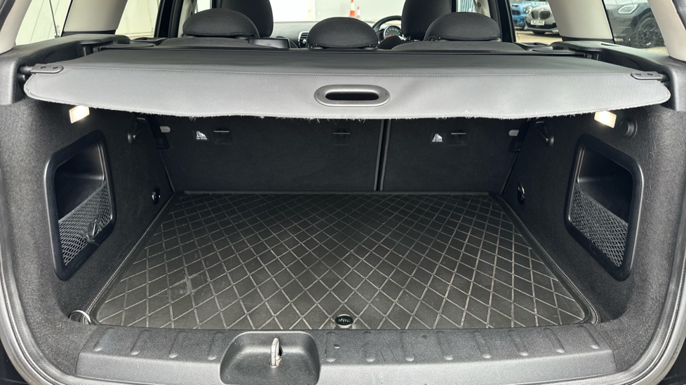 MINI Clubman 2.0 Cooper S 6dr Auto Petrol Estate - Image 13