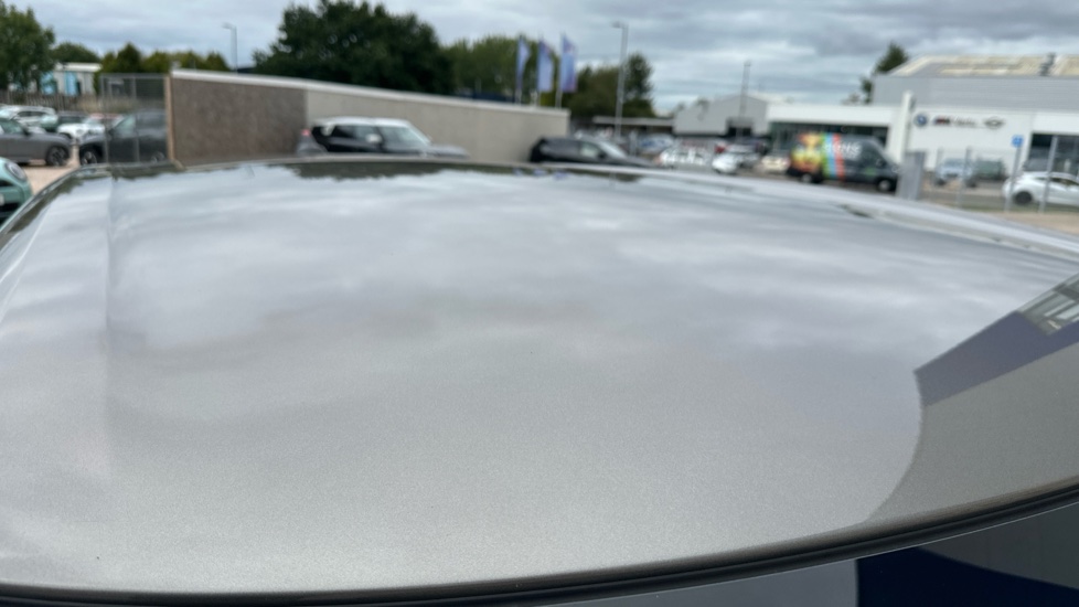 MINI Clubman 2.0 Cooper S 6dr Auto Petrol Estate - Image 21