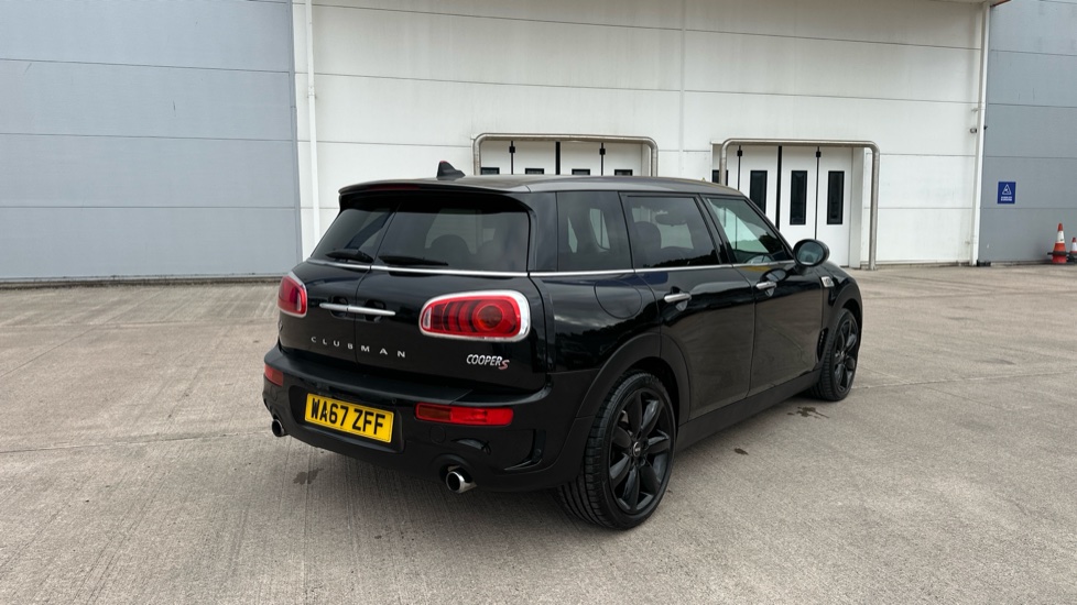 MINI Clubman 2.0 Cooper S 6dr Auto Petrol Estate - Image 24