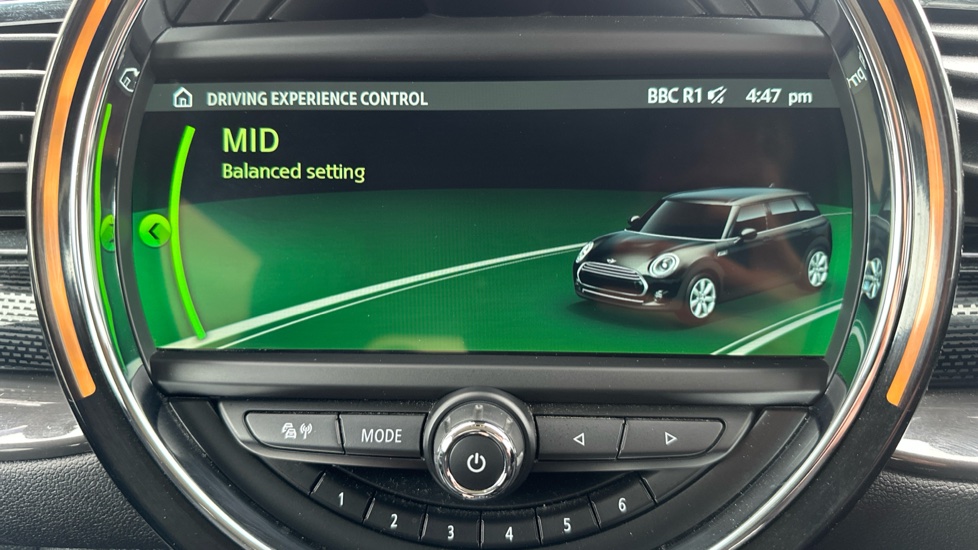 MINI Clubman 2.0 Cooper S 6dr Auto Petrol Estate - Image 47