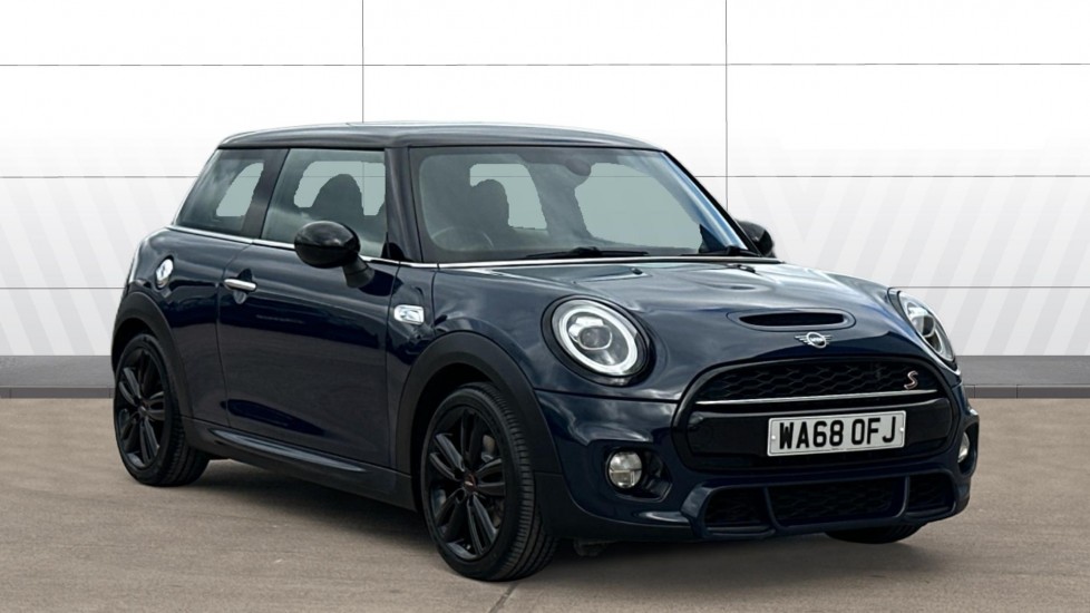 MINI Hatchback 2.0 Cooper S Sport II 3dr Auto Petrol Hatchback - Image 1