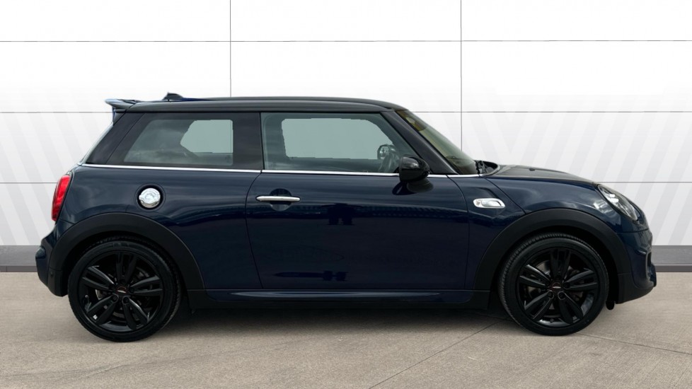 MINI Hatchback 2.0 Cooper S Sport II 3dr Auto Petrol Hatchback - Image 3