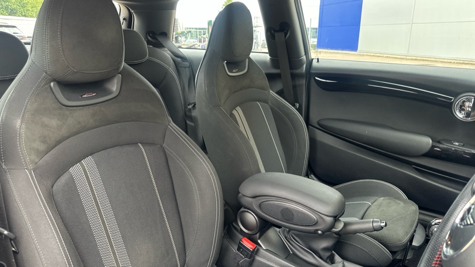 MINI Hatchback 2.0 Cooper S Sport II 3dr Auto Petrol Hatchback - Image 11