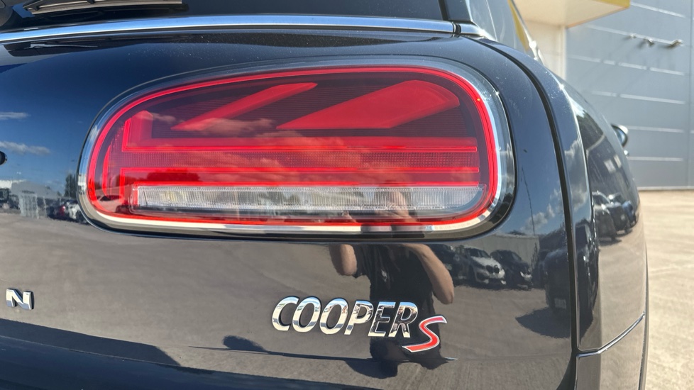 MINI Clubman 2.0 Cooper S Exclusive 6dr Auto Petrol Estate - Image 22