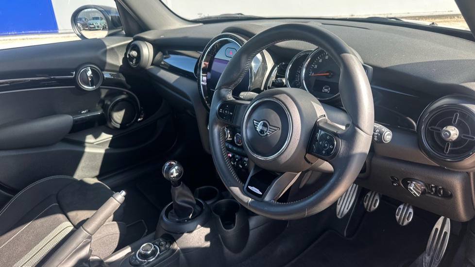 MINI Hatchback 1.5 Cooper Sport 5dr Auto Petrol Hatchback - Image 6