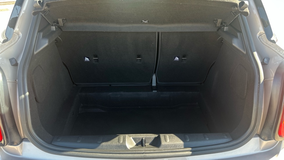 MINI Hatchback 1.5 Cooper Sport 5dr Auto Petrol Hatchback - Image 13