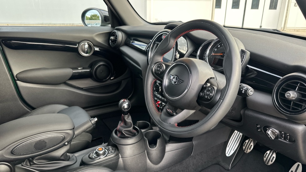 MINI Hatchback 1.5 Cooper Sport II 5dr Petrol Hatchback - Image 6
