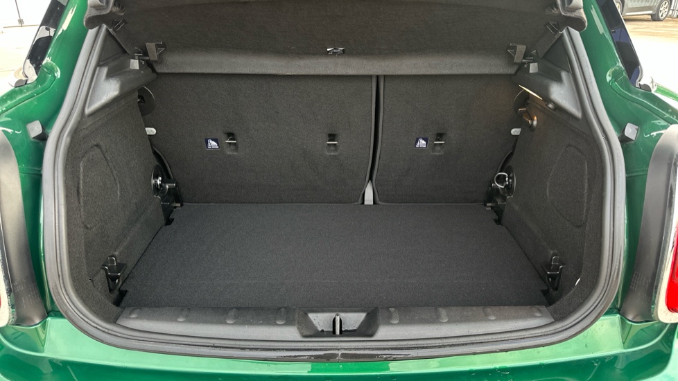 MINI Hatchback 1.5 Cooper Sport II 5dr Petrol Hatchback - Image 13