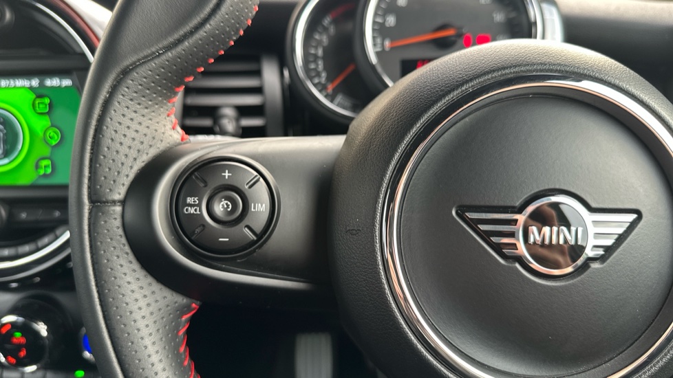 MINI Hatchback 1.5 Cooper Sport II 5dr Petrol Hatchback - Image 17