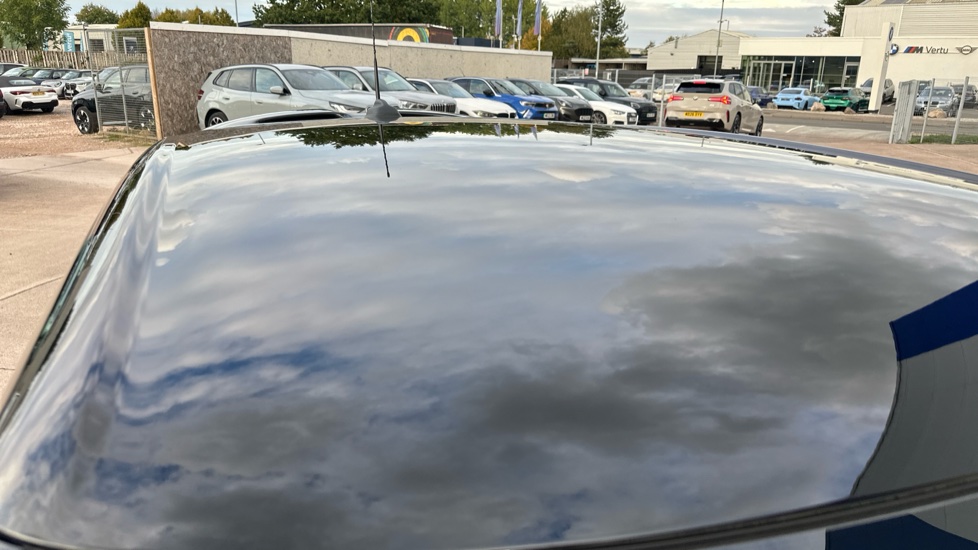 MINI Hatchback 1.5 Cooper Sport II 5dr Petrol Hatchback - Image 21
