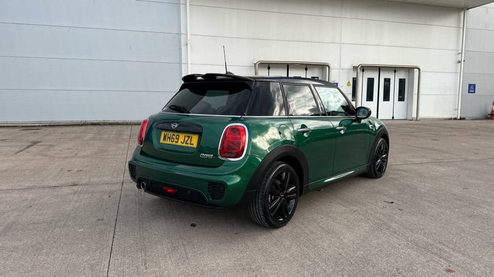 MINI Hatchback 1.5 Cooper Sport II 5dr Petrol Hatchback - Image 24