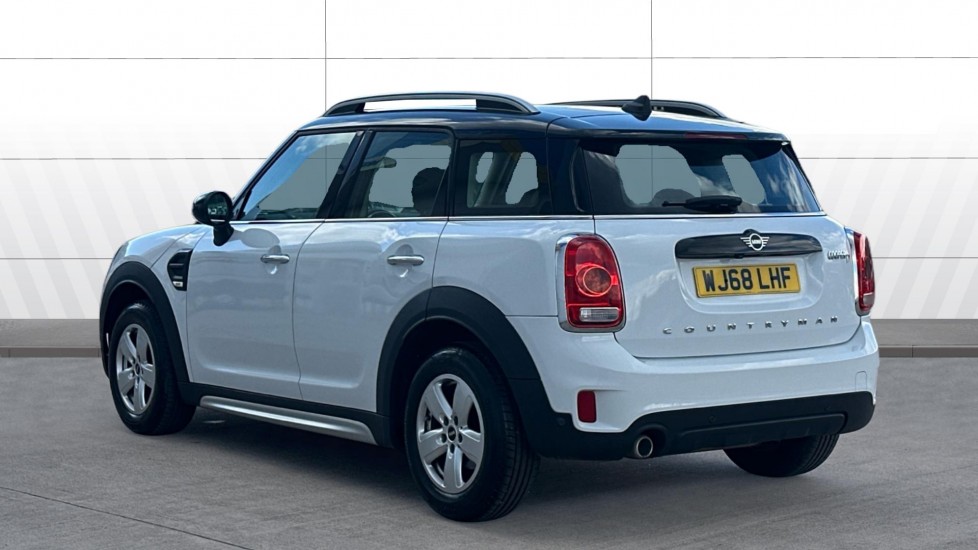 MINI Countryman 2.0 Cooper D 5dr Auto Diesel Hatchback - Image 2