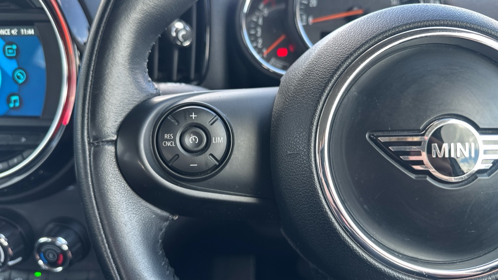 MINI Countryman 2.0 Cooper D 5dr Auto Diesel Hatchback - Image 17