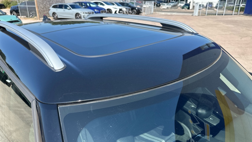 MINI Countryman 1.5 Cooper Sport 5dr Petrol Hatchback - Image 21