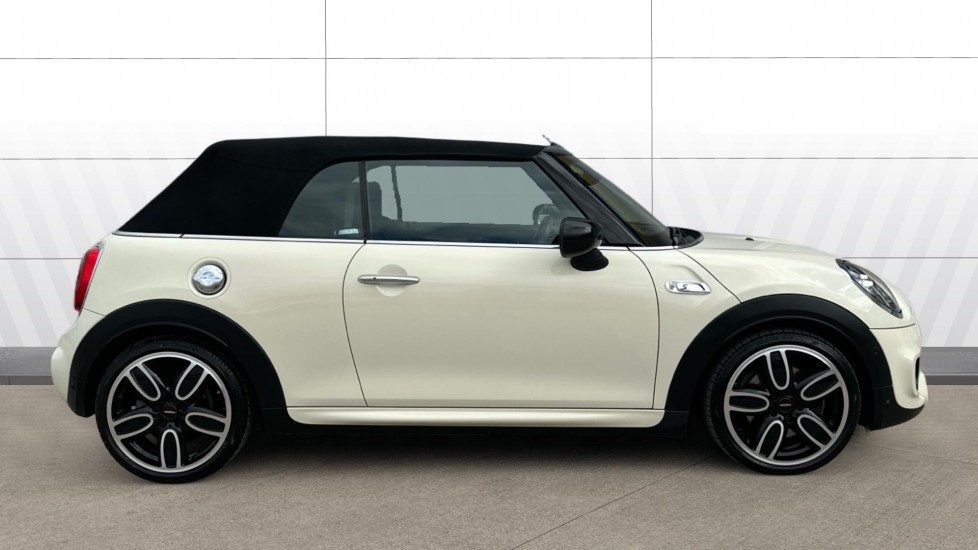 MINI Convertible 2.0 Cooper S Sport II 2dr Auto Petrol Convertible - Image 3
