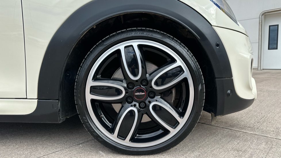 MINI Convertible 2.0 Cooper S Sport II 2dr Auto Petrol Convertible - Image 14