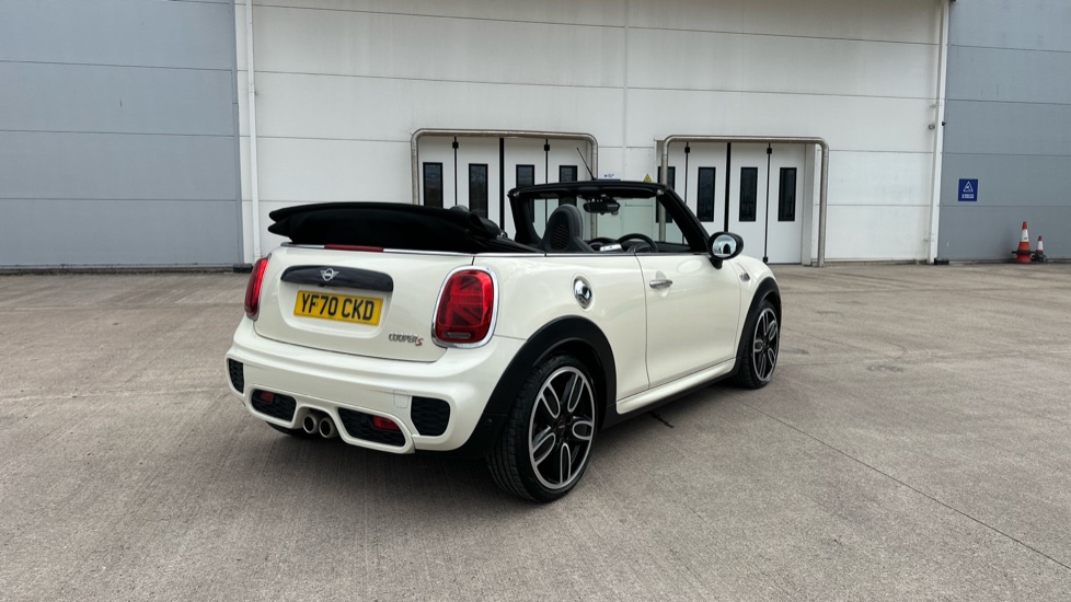 MINI Convertible 2.0 Cooper S Sport II 2dr Auto Petrol Convertible - Image 53