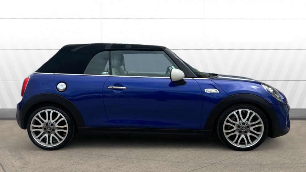 MINI Convertible 2.0 Cooper S 25th Anniversary II 2dr Auto Petrol Convertible - Image 5