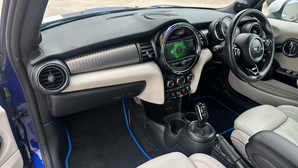 MINI Convertible 2.0 Cooper S 25th Anniversary II 2dr Auto Petrol Convertible - Image 9