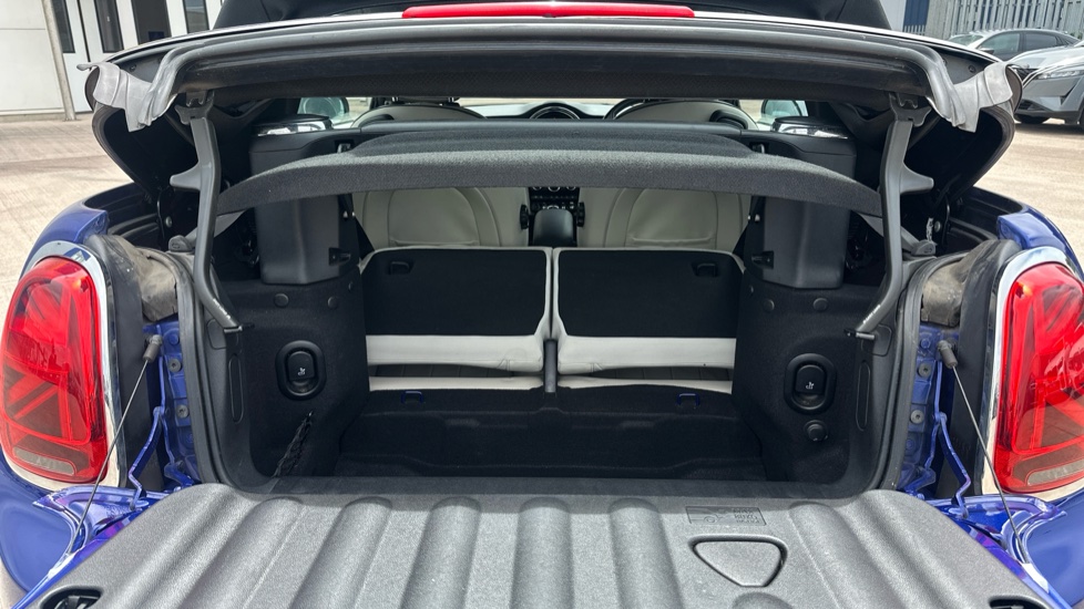 MINI Convertible 2.0 Cooper S 25th Anniversary II 2dr Auto Petrol Convertible - Image 26