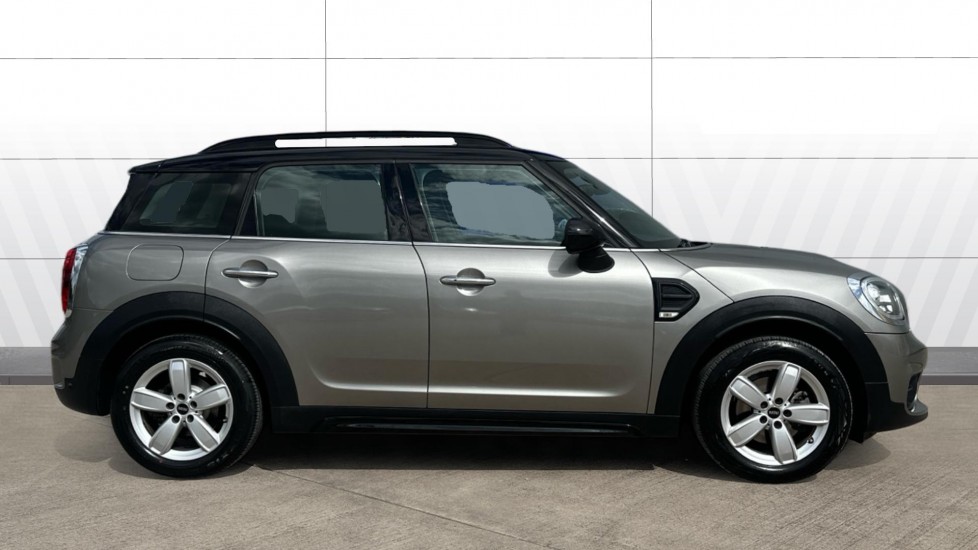 MINI Countryman 1.5 Cooper 5dr Auto [Chili/Nav+ Pack] Petrol Hatchback - Image 5