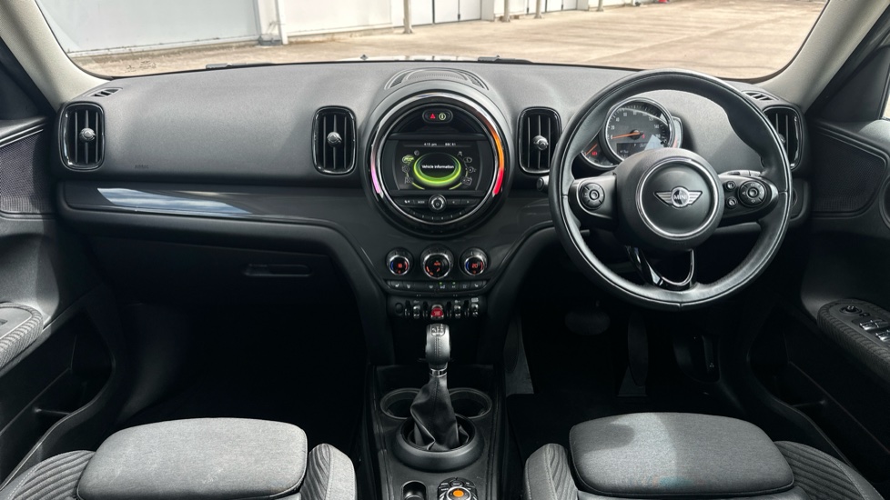 MINI Countryman 1.5 Cooper 5dr Auto [Chili/Nav+ Pack] Petrol Hatchback - Image 10