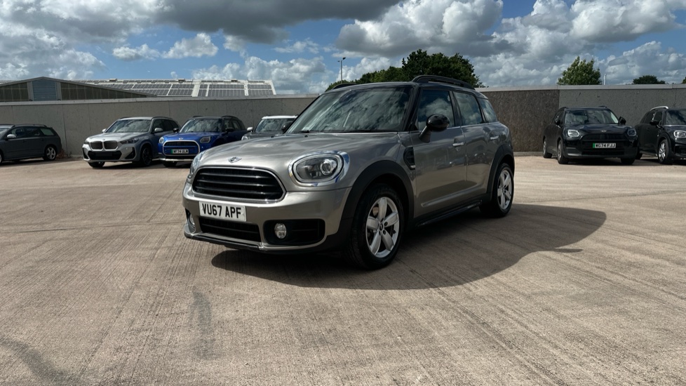 MINI Countryman 1.5 Cooper 5dr Auto [Chili/Nav+ Pack] Petrol Hatchback - Image 21