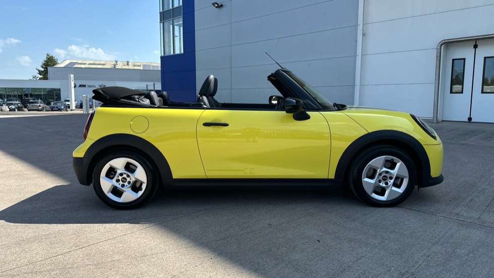 MINI Cooper 2.0 C Classic [Level 1] 2dr Auto Petrol Convertible - Image 25