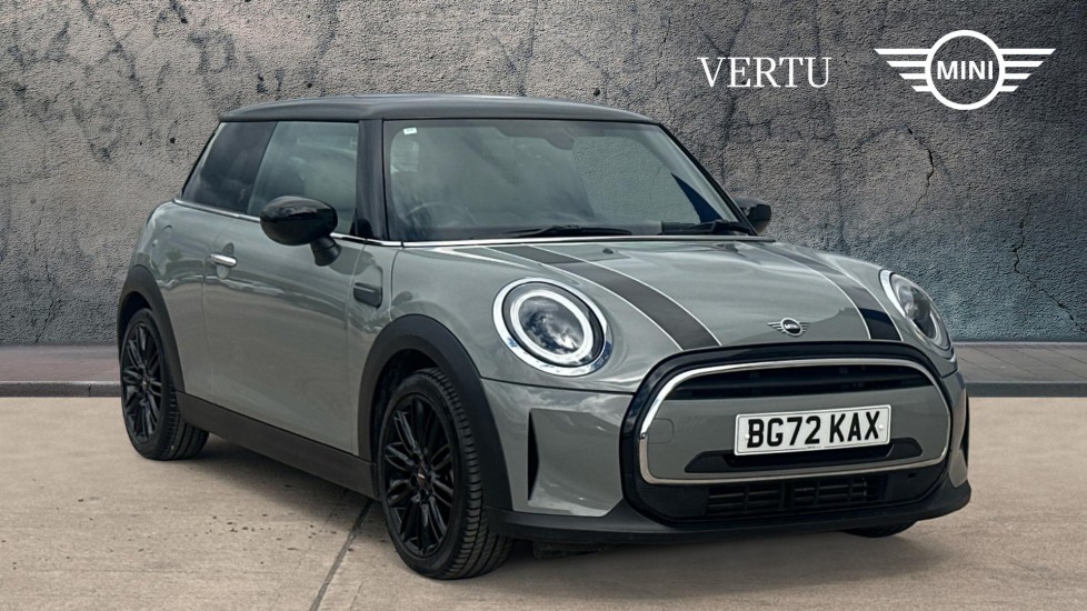 MINI Hatchback 1.5 Cooper Exclusive 3dr Auto Petrol Hatchback - Image 1
