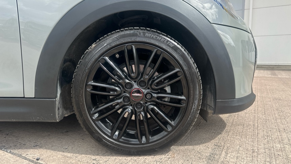 MINI Hatchback 1.5 Cooper Exclusive 3dr Auto Petrol Hatchback - Image 14
