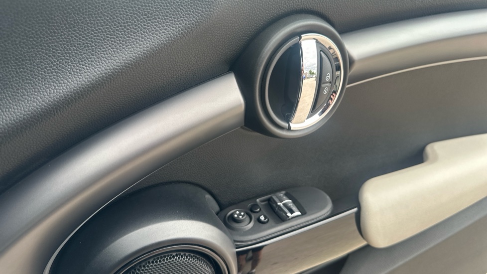 MINI Hatchback 1.5 Cooper Exclusive 3dr Auto Petrol Hatchback - Image 20