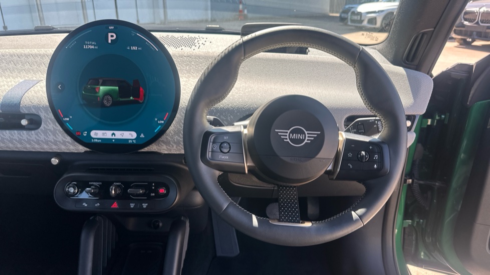 MINI Cooper 135kW E Exclusive 41kWh 3dr Auto Electric Hatchback - Image 5