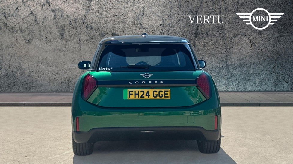 MINI Cooper 135kW E Exclusive 41kWh 3dr Auto Electric Hatchback - Image 15