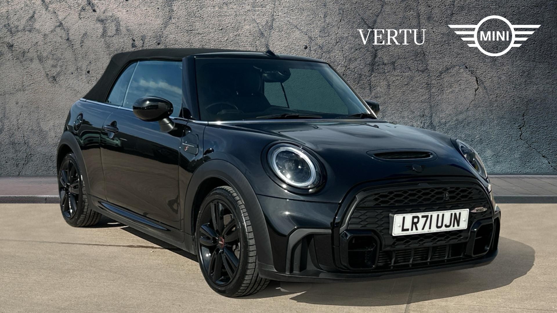 MINI Convertible listing photo