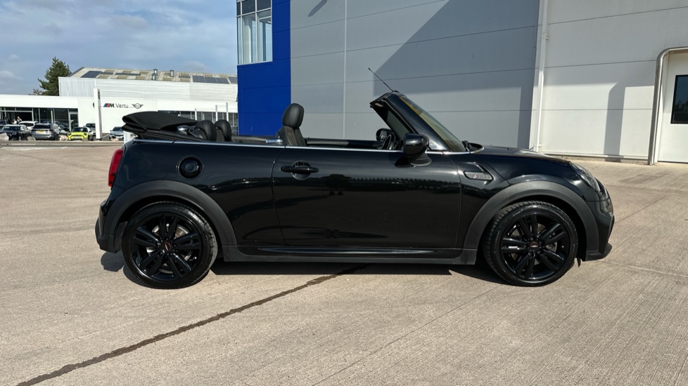 MINI Convertible 2.0 Cooper S Sport 2dr Auto Petrol Convertible - Image 25