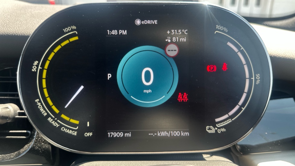 MINI Hatchback 135kW Cooper S Level 3 33kWh 3dr Auto Electric Hatchback - Image 9
