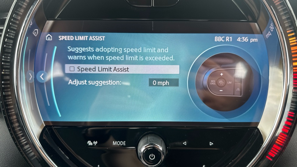 MINI Hatchback 135kW Cooper S Level 2 33kWh 3dr Auto Electric Hatchback - Image 41