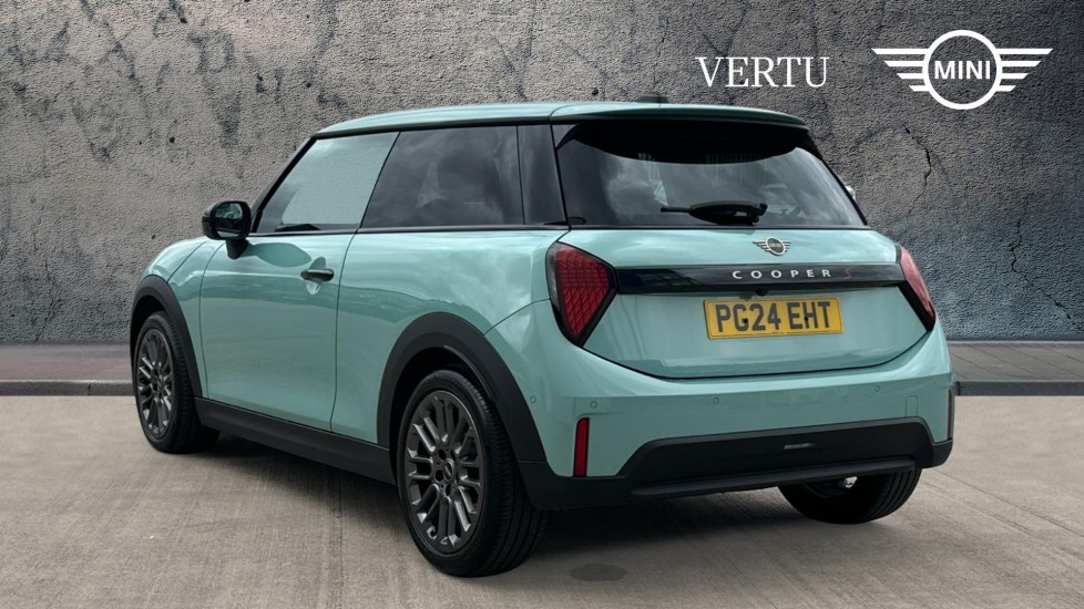 MINI Cooper 2.0 S Classic 3dr Auto Petrol Hatchback - Image 2