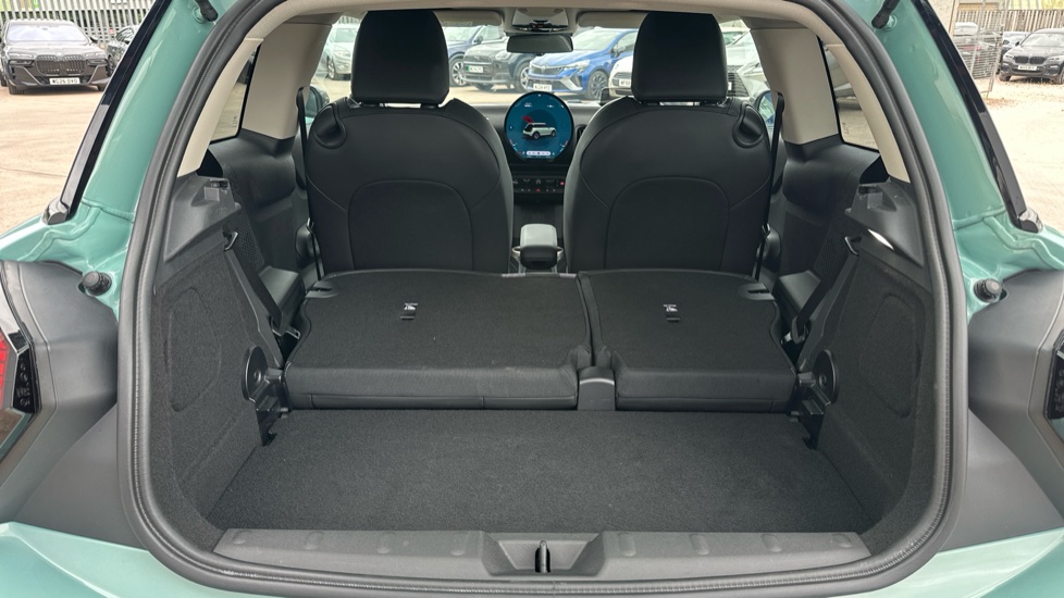 MINI Cooper 2.0 S Classic 3dr Auto Petrol Hatchback - Image 31