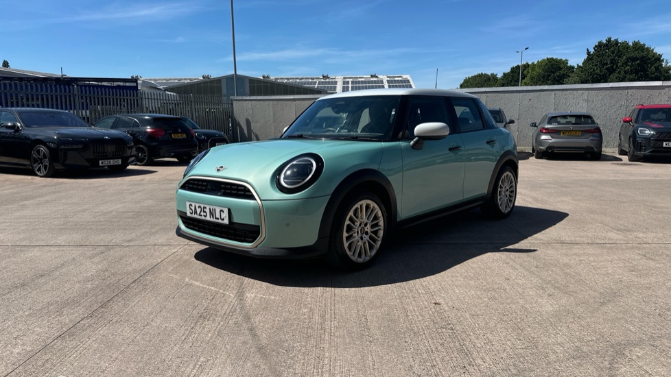 MINI Cooper 1.5 C Exclusive 5dr Auto Petrol Hatchback - Image 24