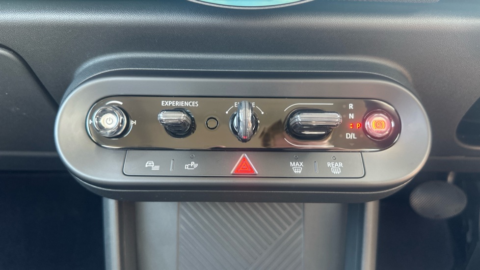 MINI Cooper 1.5 C Classic 3dr Auto Petrol Hatchback - Image 19