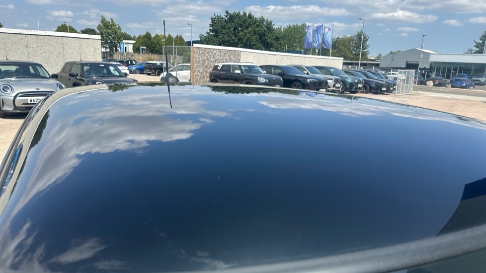 MINI Cooper 1.5 C Classic 3dr Auto Petrol Hatchback - Image 21