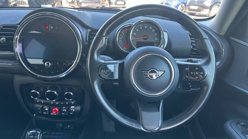 MINI Clubman 1.5 Cooper Classic 6dr Auto Petrol Estate - Image 5