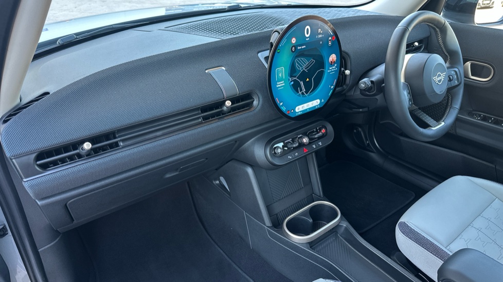 MINI Cooper 1.5 C Classic 5dr Auto Petrol Hatchback - Image 7